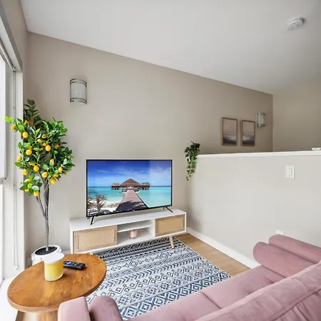 Comfy Studio Near Sm Promenade! Free Parking!